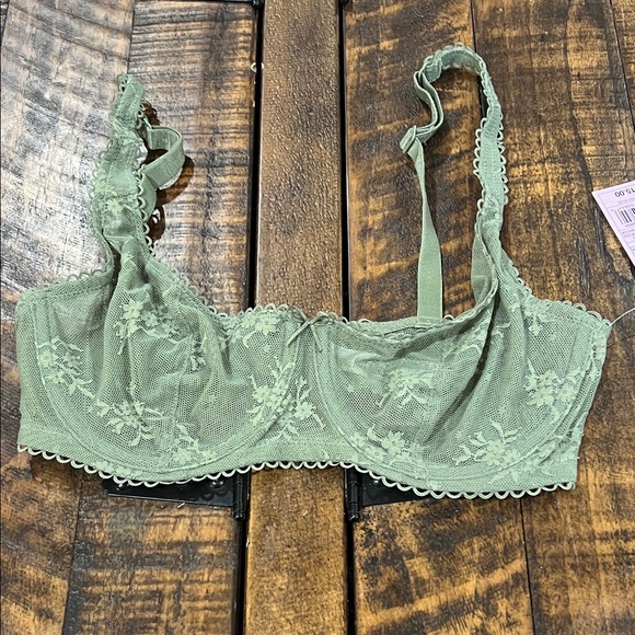 Target Green Lace Unlined Balconette 34C Bra - Picture 2 of 11